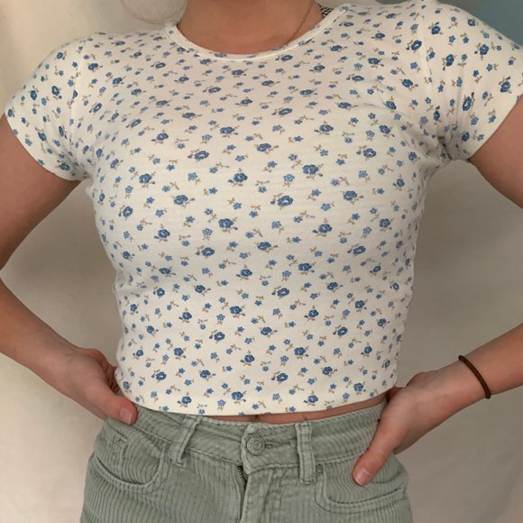 Brandy Melville Tops - Brandy Melville White and Blue Flower Top